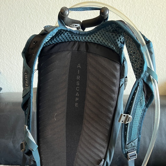 OSPREY Siskin 8 Hydration Backpack - Slate Blue - Picture 2 of 3